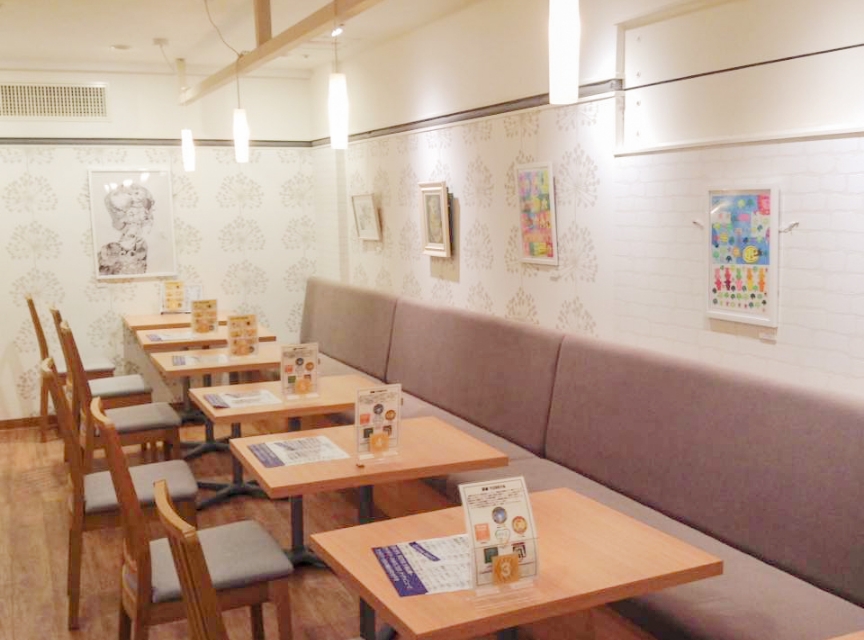 ゆるりカフェ店内